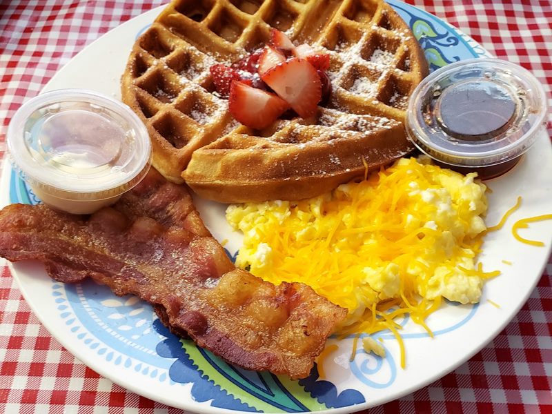 Sandi's Diner food